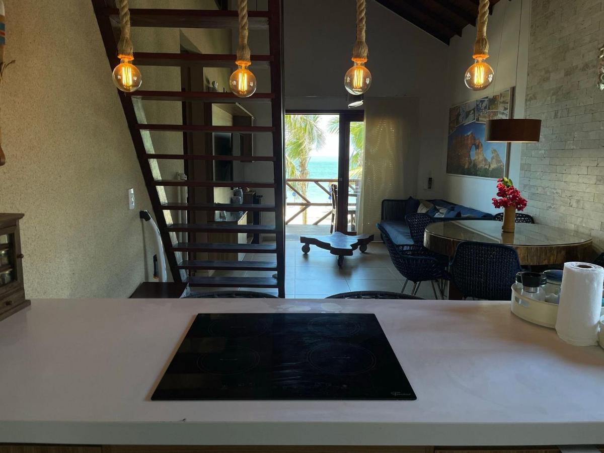 Ap. Peixe Boi Pe Na Areia Com Vista Frontal E Total Para O Mar 巴拉格兰德 外观 照片
